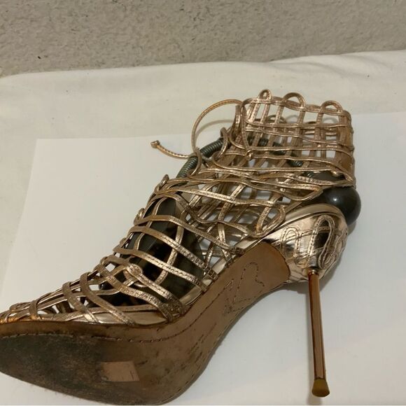 Sophia Webster Delphine Leather Gold /Caged Tie Lace Up Booties Heels 39 - Picture 6 of 15
